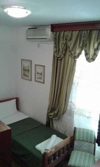 Pansion Mimoza Bed & Breakfast Херцег Нови Екстериор снимка